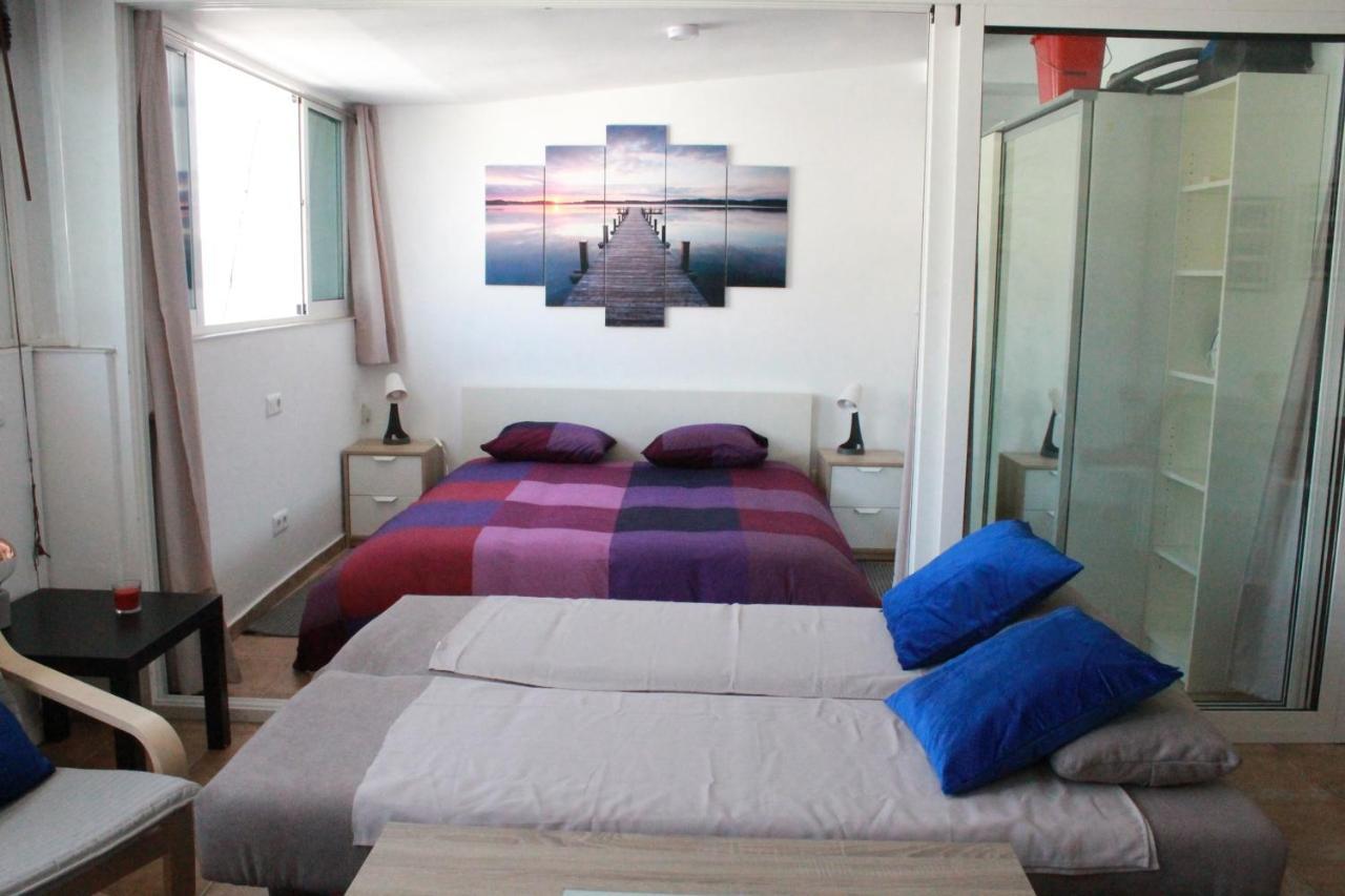 Apartment Sirena Beach เนร์คา ภายนอก รูปภาพ